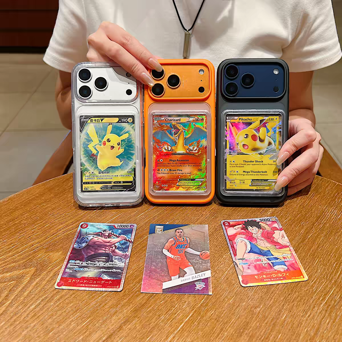 Cover Antiurto con Porta Carte Collection POKEMON ONE PIECE IPhone 17